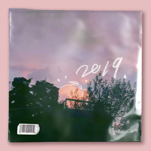 中国二十出头美女性感丰满和猛男操逼双飞一级黄色
