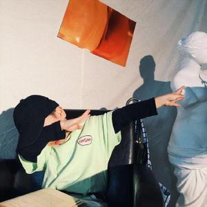 中国二十出头美女性感丰满和猛男操逼双飞一级黄色
